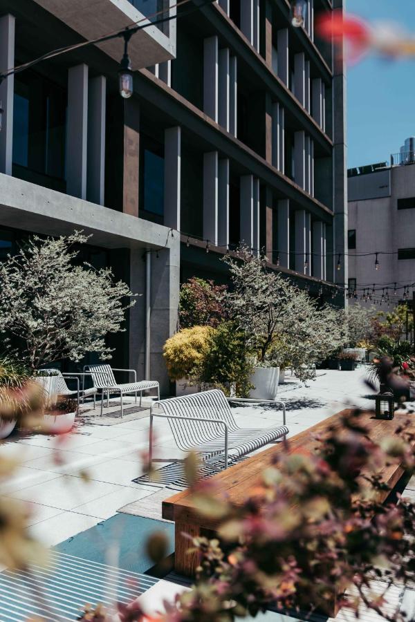 U.I.J Hotel & Hostel تاينان المظهر الخارجي الصورة